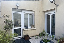 En Périgord Noir, au centre de Montignac-Lascaux, ensemble de deux appartements et un grenier aménageable de 95 m²